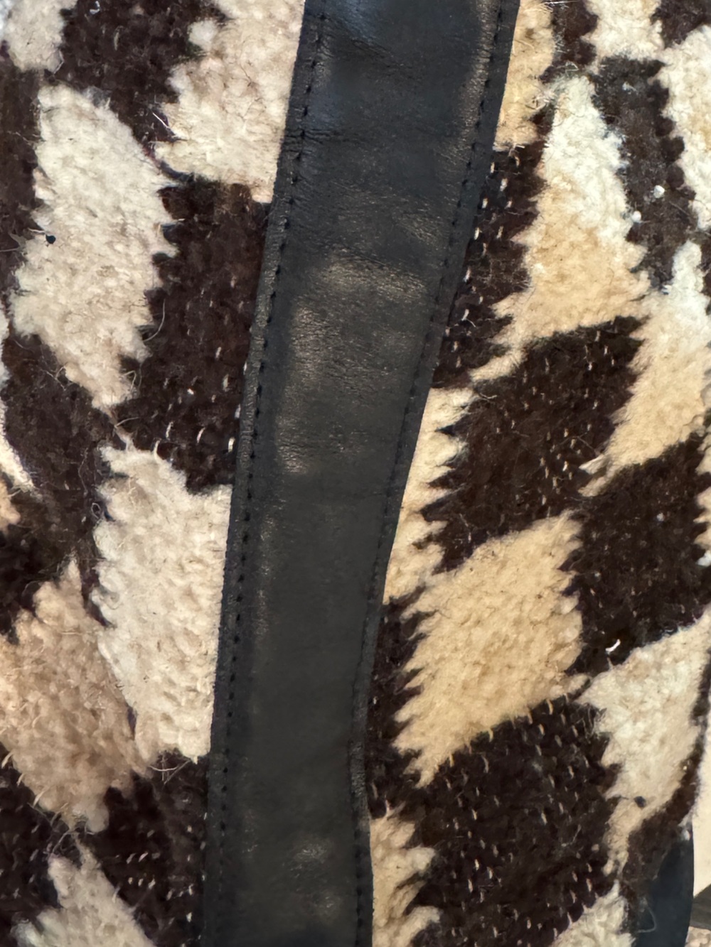 Nena & Co Brown and Cream Checkered Overnight Bag with Black Leather Trim - New! - Picture 11 of 17